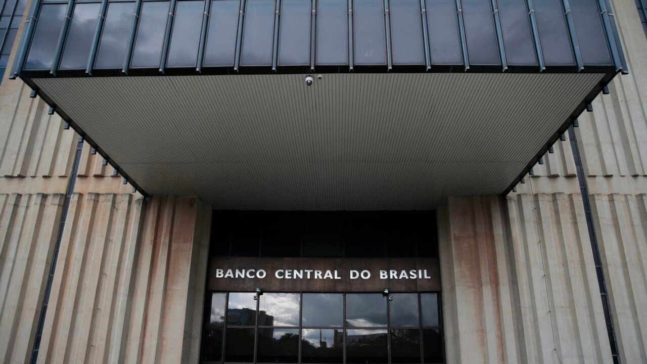 TCU aprova contas do BC de 2025 após desvincular processo do Master