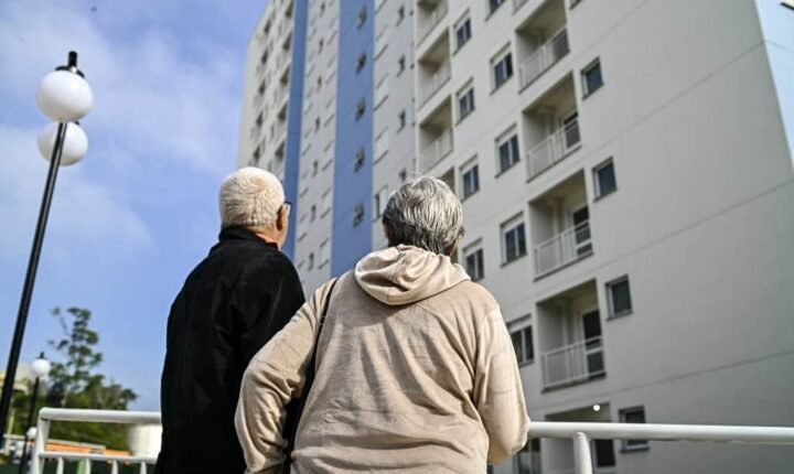 CDHU alerta população sobre cobranças indevidas para acesso a imóveis