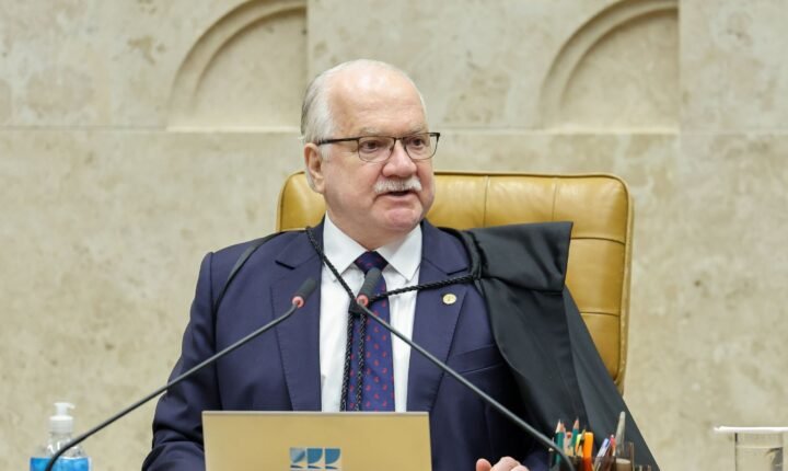 Fachin deseja encerrar inquérito das fake news em 2026