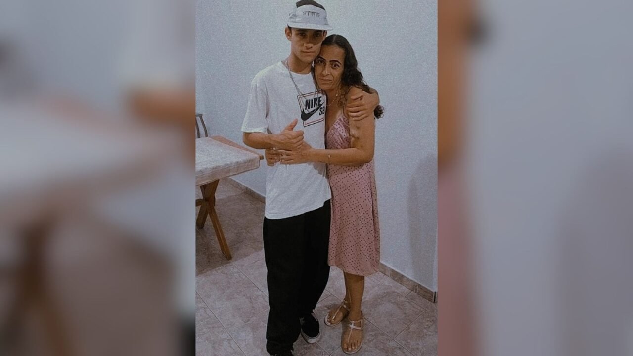 Após 3 anos, mulher diz que ‘renasceu’ com rim doado por filho morto em acidente: ‘Saudade’