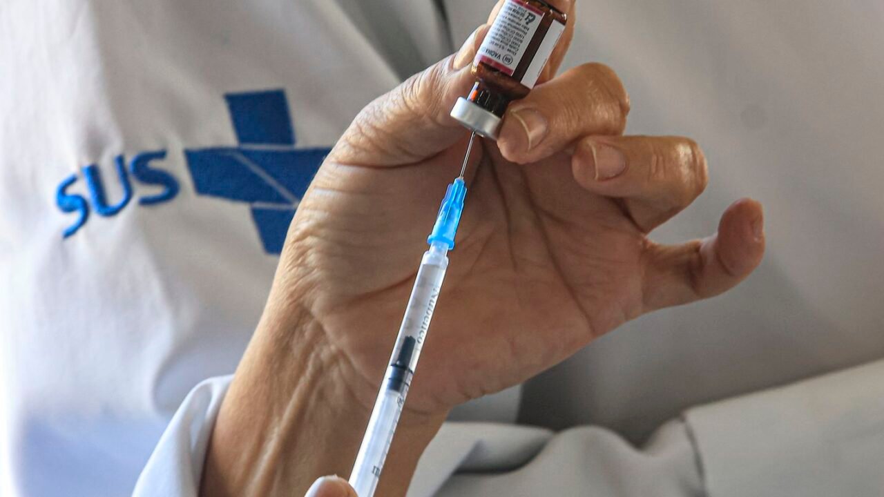 Meningite: quatro cidades do Rio ofertam vacina a pessoas até 24 anos