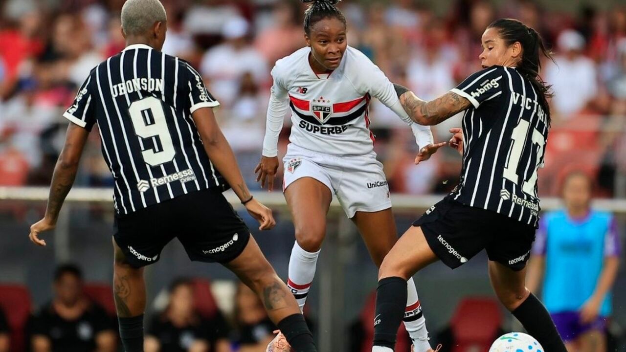 São Paulo segura Corinthians e é campeão brasileiro pela 1ª vez