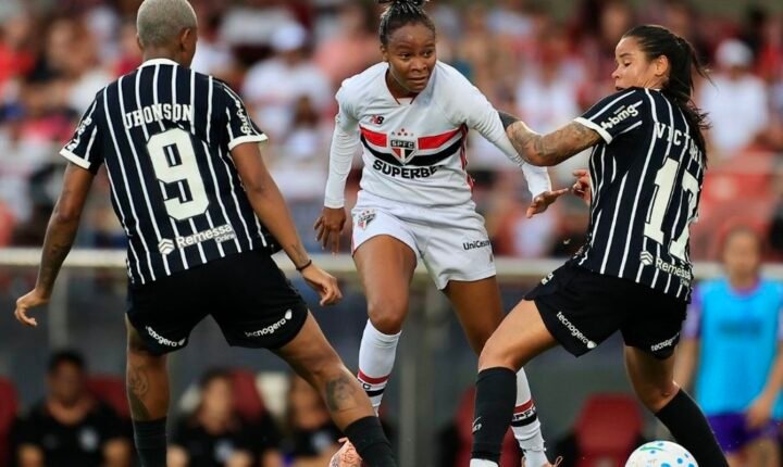 São Paulo segura Corinthians e é campeão brasileiro pela 1ª vez