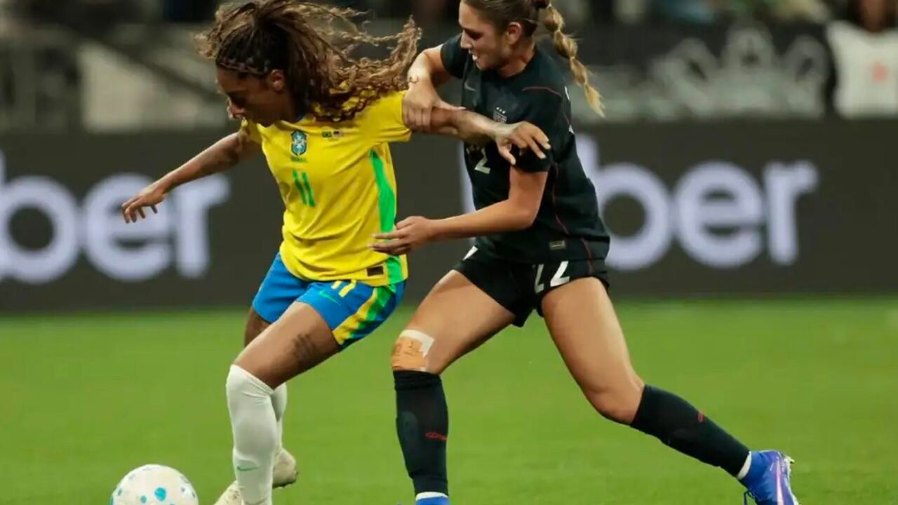 “Elas em campo” é tema do Caminhos da Reportagem desta segunda-feira