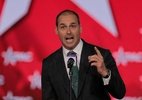 Eduardo Bolsonaro planeja buscar sanções dos EUA a Alexandre de Moraes caso Flávio Bolsonaro vença