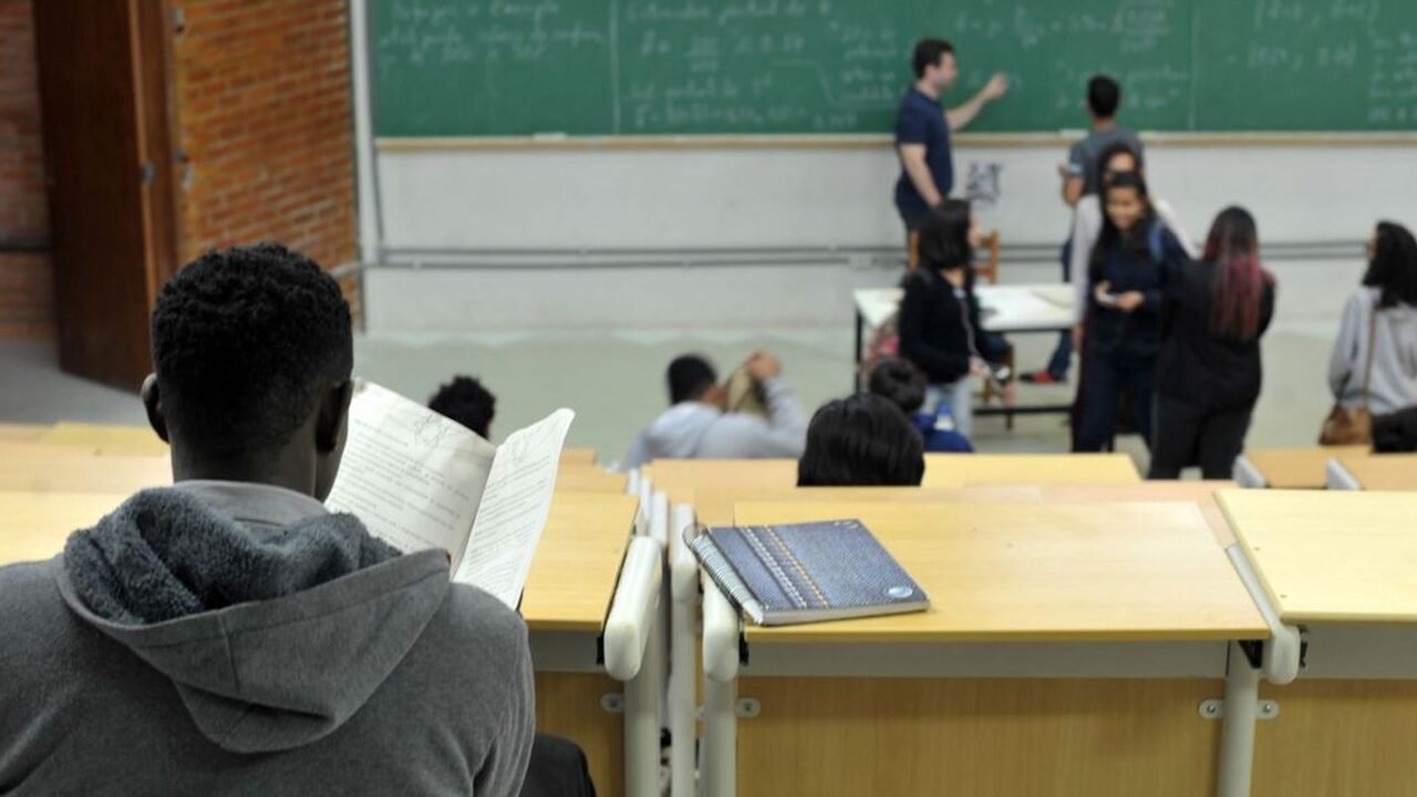 Enade 2026: iniciantes devem preencher questionário até 18 de dezembro