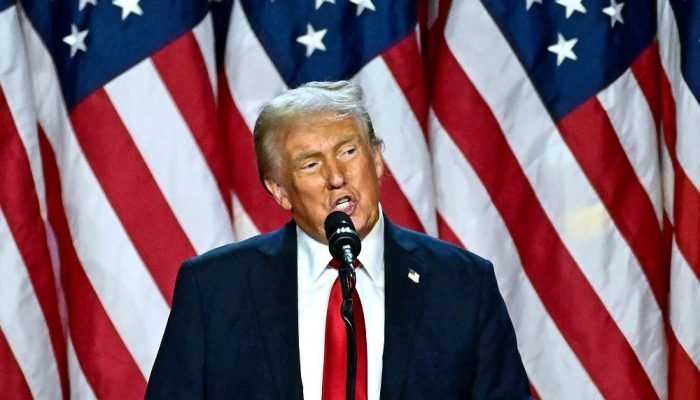Donald Trump solicita aprovação de projeto para ampliação do orçamento militar norte-america...