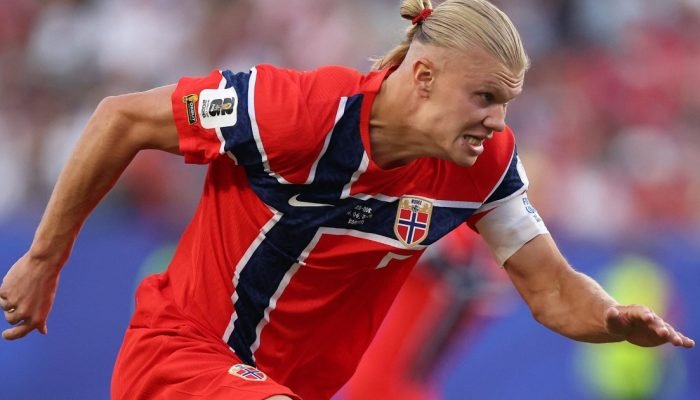 Haaland consome cerca de 6.000 calorias por dia Mattia Ozbot / GETTY IMAGES NORTH AMERICA / Getty...