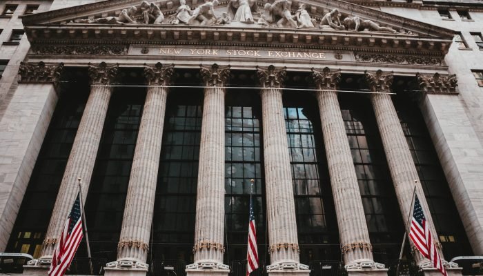 Melhores ações internacionais para 2023: as 2 mais promissoras do