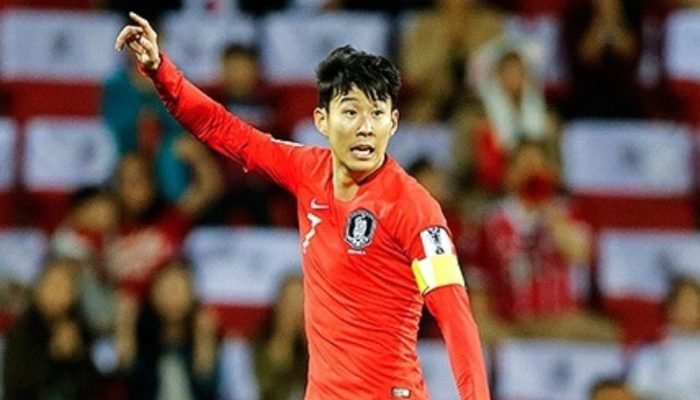 Jogador Son Heung-min da Aleçeão da Coreia do Sul. Fars Media Corporation, CC BY 4.0 , via Wiki...