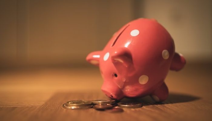 Poupança em 2023: confira se ainda vale a pena investir