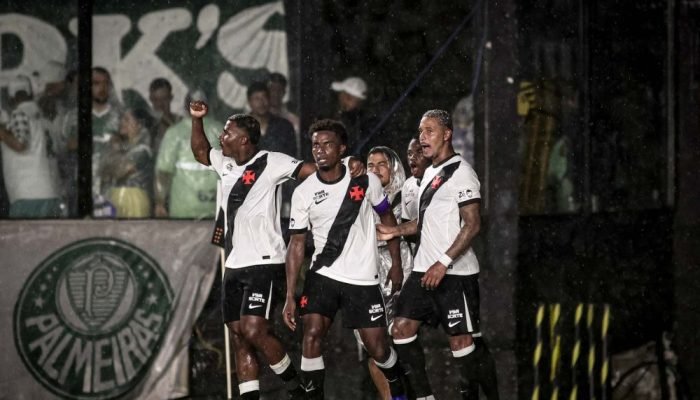 Foto de arquivo mostra equipe do Vasco da Gama comemorando vitória de jogo Foto: THIEGO MATTOS/P...