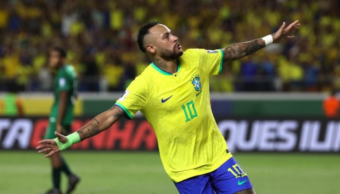 Neymar rebateu as críticas de que não está em condições de disputar a Copa do Mundo