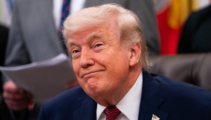 O presidente dos Estados Unidos, Donald Trump, em evento na Casa Branca no sábado (18) (Foto: AL...